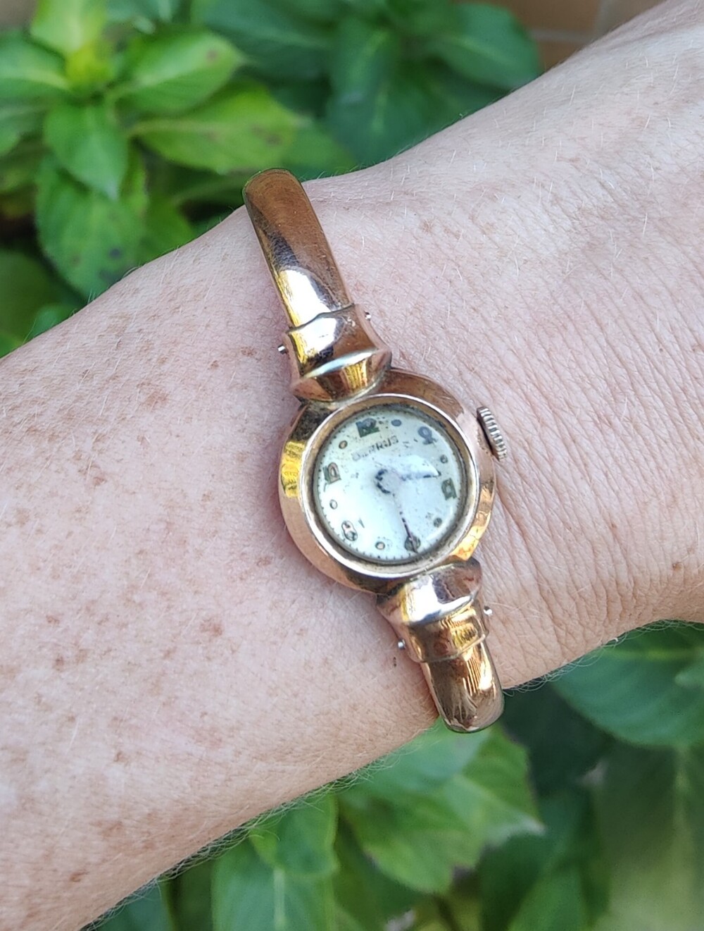 Antique 12K Rose Gold Filled Benrus Watch - Picture 6 of 7